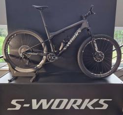 S-Works Epic World Cup "custom build" Satin Smoke Granite / Metallic White Silver